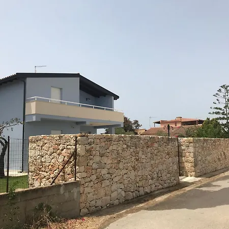Dom wakacyjny Casa Azzurra Santa Maria Del Focallo